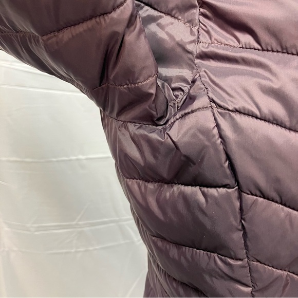 Old Navy Water Resistant Narrow Channel Packable Puffer Jacket Purple Small Tall - Picture 5 of 16